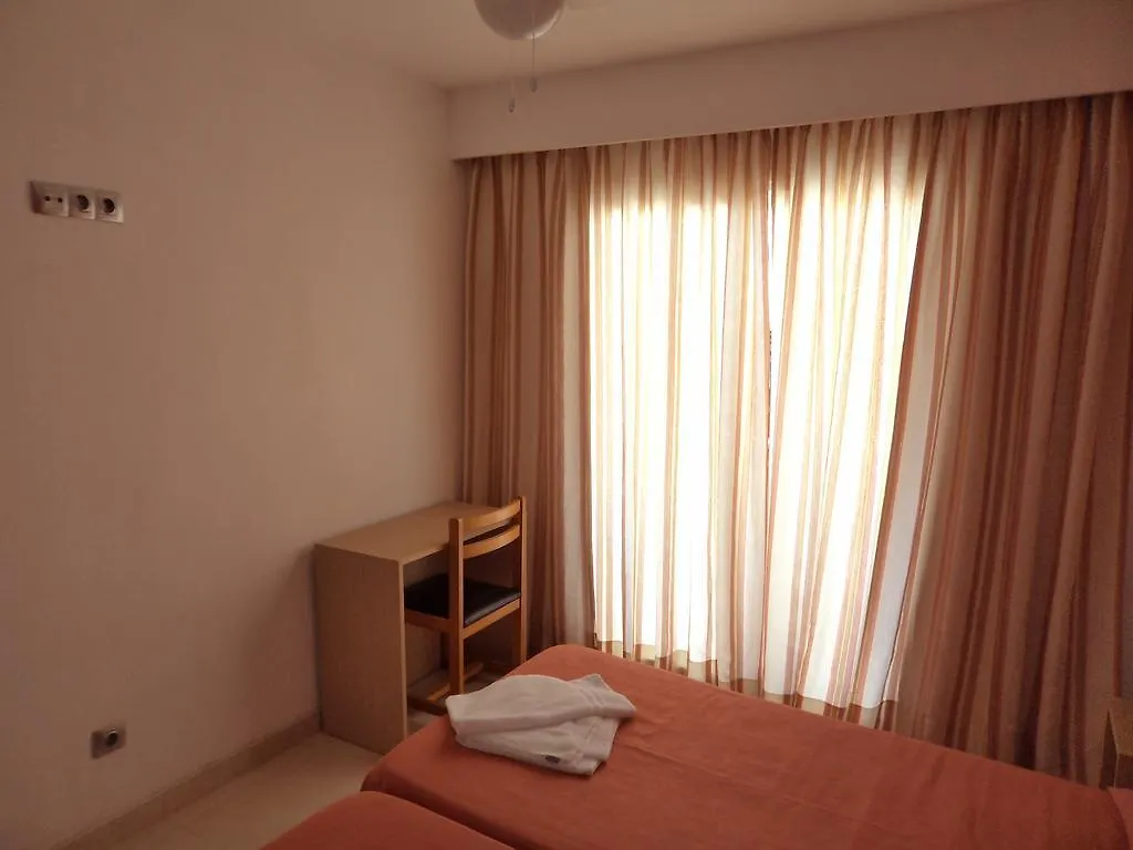 ***  Hotel Leblon El Arenal  Spanje